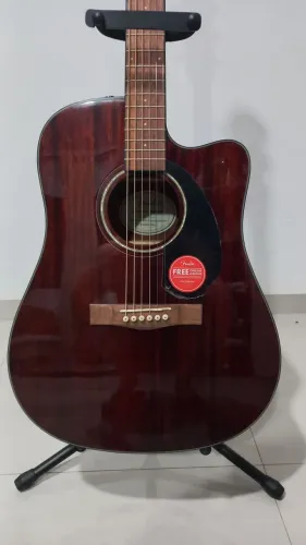 Violão Fender CD60-SCE All Mahogany Tampo Sólido. 