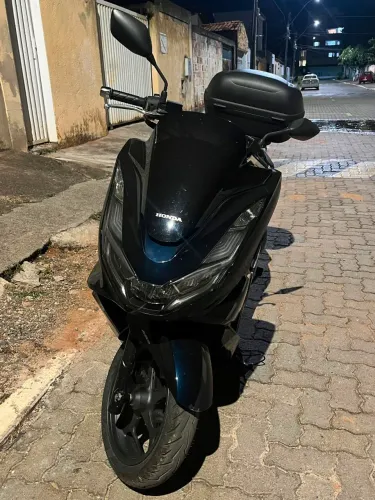 Honda PCX 160 DLX ABS 2025 - Seminova em excelente estado
