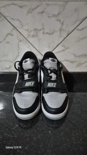 Air Jordan Legacy