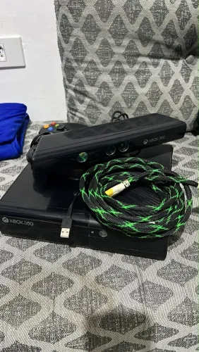 Xbox 360 Super Slim