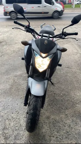 Cb500 muito nova pra sair logo