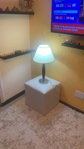 Abajur contemporâneo