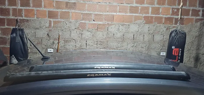 Vendo rack teto eqmax polo 2018/2025