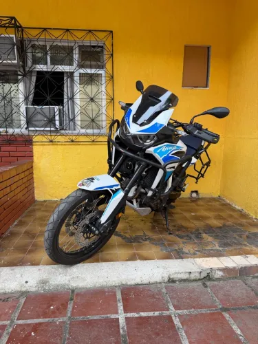 Honda CRF 1100l Africa Twin 2023