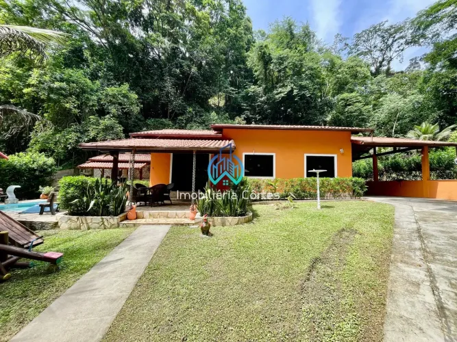 Casa em condomínio fechado à venda com 2 dormitórios Guapimirim-RJ