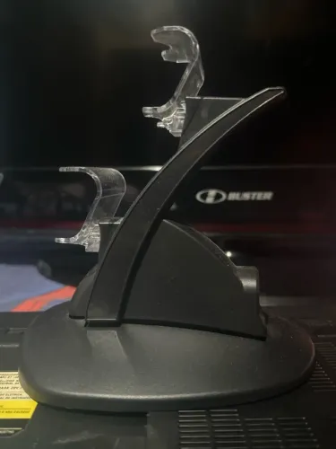 Carregador para controles de vídeo games (ps3 e ps4)