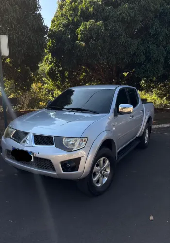 Mitsubishi L200 Triton HPE 3.5 CD V6 24V Flex Aut. 2011