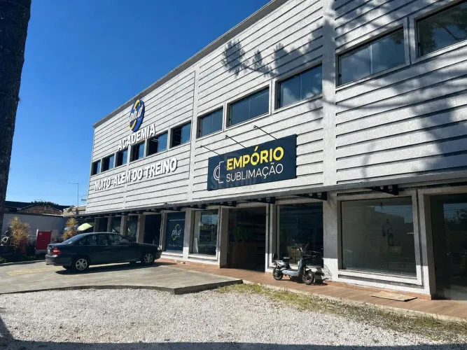 Conjunto Comercial / Loja/ Sala / Salão em Boqueirão - Curitiba