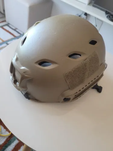 Capacete tático 