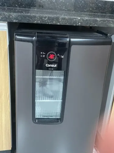 Cervejeira cônsul 220v
