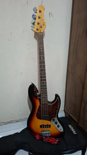 Contrabaixo Tagima 4 Cordas Sunburst + Capa e Correia