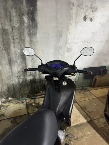 Biz 125 es