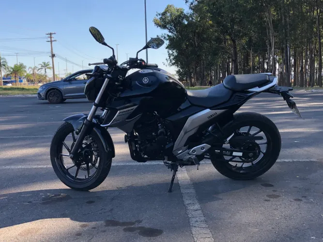 Fazer 250 fz25