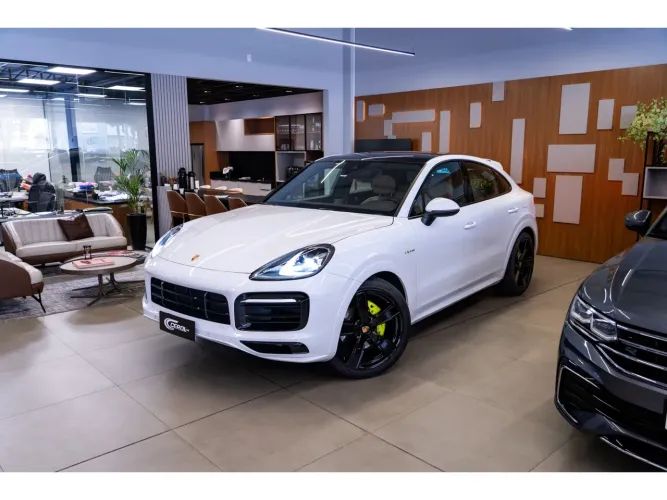 Porsche Cayenne Coupe E-hybrid 3.0 V6 462cv 2021