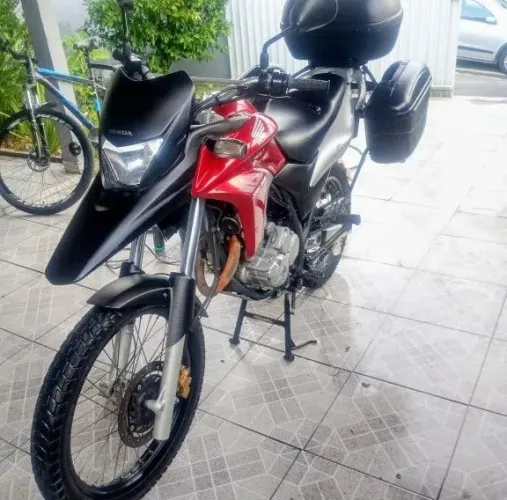 XRE 300 2015 moto linda único dono 