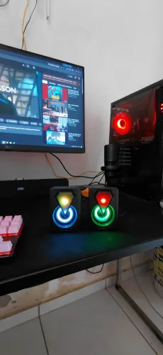 Caixa de som para pc rgb