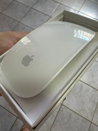 MAGIC MOUSE APPLE ORIGINAL- PRATICAMENE NUNCA USADO
