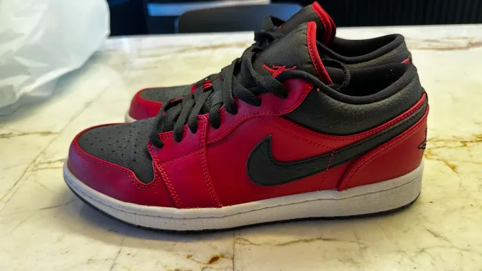 Air Jordan 1 low Tamanho 41 9,5
