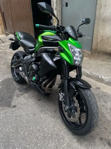 ER6N Lindona 
