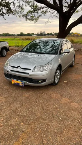 Citroen C4 GLX 1.6 Flex 16V 5P Mec. 2011