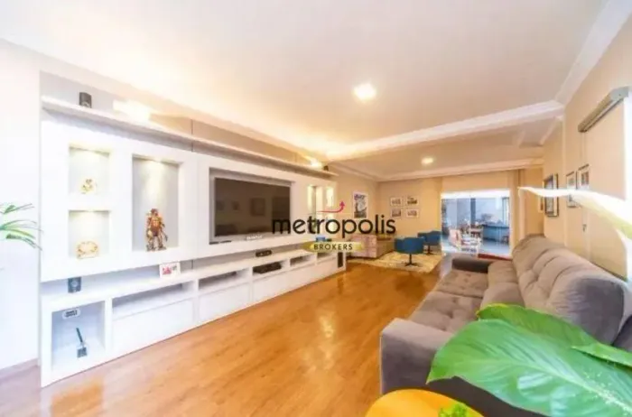 Sobrado com 4 dormitórios à venda, 302 m² por R$ 2.700.000,00 - Vila Assunção - Santo Andr