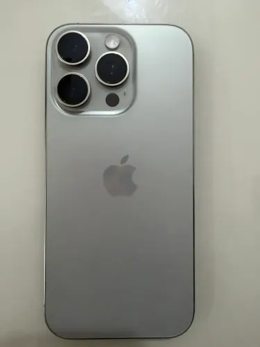 iPhone 16 Pro 256 GB cinza 