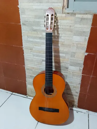 Violão Vogga Acústico Cordas de Nylon R$ 180,00