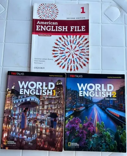 Livros American 1 e World English 1 e 2