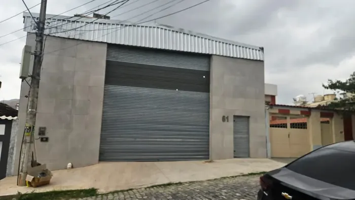Excelente galpão no Centro de Nova Iguaçu