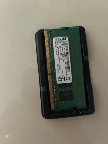 Vendo memória ram DDR4 4 gigas para notebook