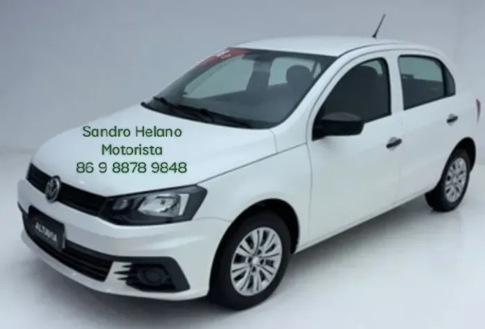 Motorista de aluguel com carro 
