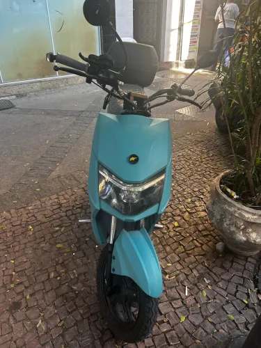 Scooter elétrica Juna NXT
