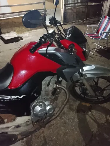 Moto mais completa da categoria 