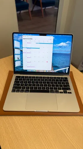 MacBook Air 13 - M4 - 16GB RAM | 256GB SSD - 3 meses de uso