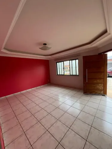 Excelente Casa, Cond. Fechado Paraiso Tropical, 3/4 sendo 1 suite, fica ha 1km da havan