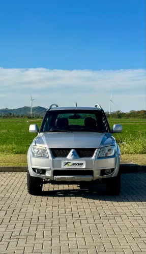 Mitsubishi Pajero TR4 2.0/ 2.0 Flex 16V 4X4 Aut. 2012