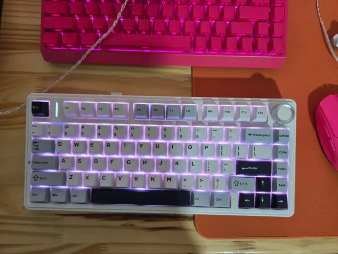 Teclado Mecânico Gamer Sem Fio AULA F75 RGB