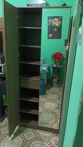 Armário com espelho multi funcional