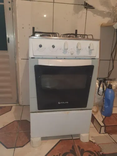 Vendo fogão 4 bocas atlas
