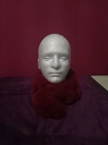 Gola cachecol snood de pele sintética vermelha