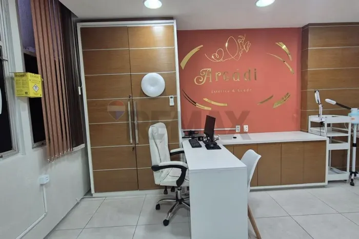EXCELENTE Sala comercial na Aldeota - MOBILIADA