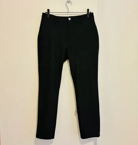 Calça preta 40