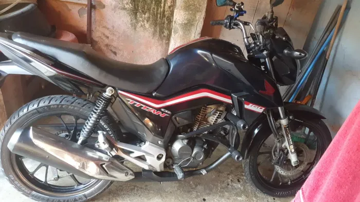 Vendo titan 160 ano 2021 