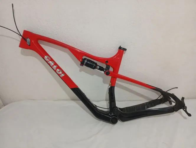 Quadro Caloi elite carbono tamanho 19 