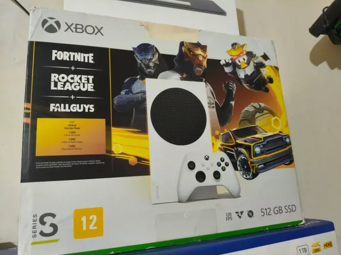 Xbox séries S 512gb com 1 controle
