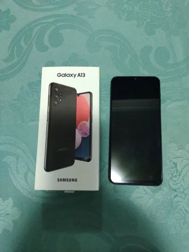Samsung Galaxy A13 128GB preto - para peças
