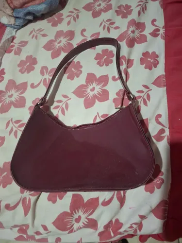 Bolsa Carmin Nova