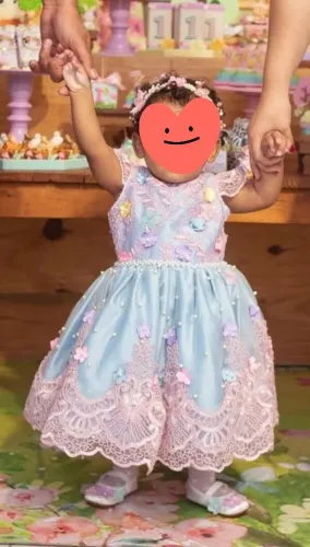 Kit vestido luxo infantil com asa tiara e sapato fada jardim encantado princesa festa