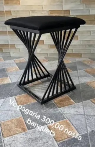 Linda banqueta industrial torcida