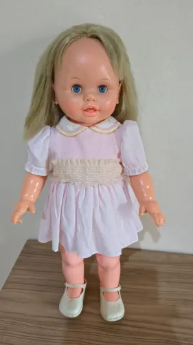 Boneca Menininha Estrela